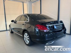 Mercedes-Benz C-Class C200 Avantgarde 2020 года из Южной Кореи