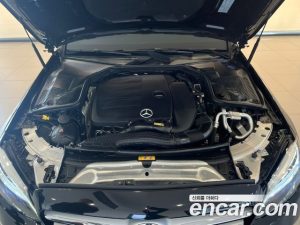 Mercedes-Benz C-Class C200 Avantgarde 2020 года из Южной Кореи
