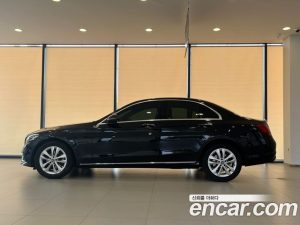 Mercedes-Benz C-Class C200 Avantgarde 2020 года из Южной Кореи