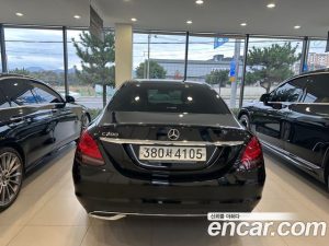 Mercedes-Benz C-Class C200 Avantgarde 2020 года из Южной Кореи