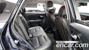 Kia Niro 1.6 HEV 2020 года из Южной Кореи