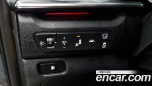 Kia Niro 1.6 HEV 2020 года из Южной Кореи