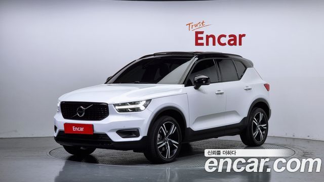 Volvo XC40 T4 R-디자인 2020 года из Кореи