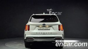Kia Sorento Дизель 2.2 2WD 2021 года из Южной Кореи