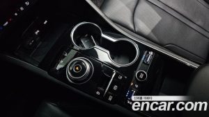 Kia K5 2.0 2021 года из Южной Кореи