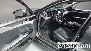 Kia K5 2.0 2021 года из Южной Кореи