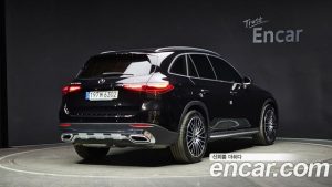Mercedes-Benz GLC-Class GLC220 d 4MATIC 2023 года из Южной Кореи