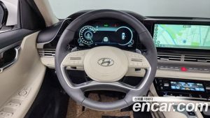 Hyundai Grandeur 2.5 2022 года из Южной Кореи