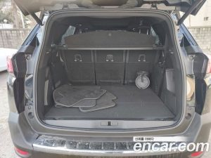 Peugeot 5008 1.5 BlueHDi GT Line 2020 года из Южной Кореи