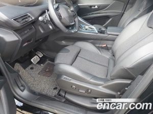 Peugeot 5008 1.5 BlueHDi GT Line 2020 года из Южной Кореи