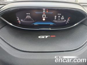 Peugeot 5008 1.5 BlueHDi GT Line 2020 года из Южной Кореи