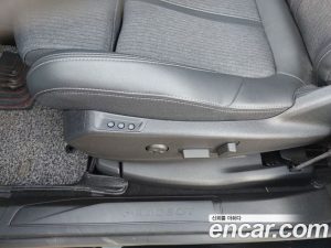 Peugeot 5008 1.5 BlueHDi GT Line 2020 года из Южной Кореи