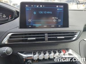 Peugeot 5008 1.5 BlueHDi GT Line 2020 года из Южной Кореи