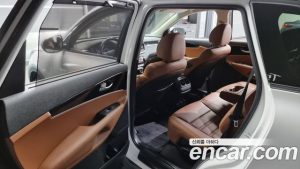 Kia Sorento Дизель 2.0 2WD 2020 года из Южной Кореи
