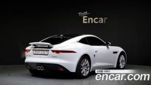 Jaguar F-TYPE P300 Coupe 2020 года из Южной Кореи