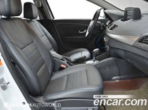 Renault-KoreaSamsung SM3 RE 2019 года из Южной Кореи