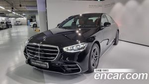 Mercedes-Benz S-Class S400 d 4MATIC 2023 года из Южной Кореи