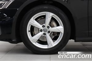 Audi A6 40 TDI 2020 года из Южной Кореи