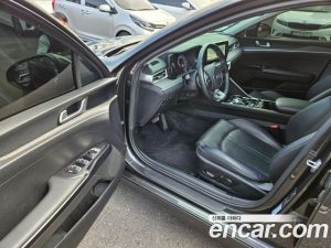 Kia K5 1.6 Turbo 2021 года из Южной Кореи