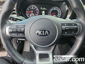 Kia K5 1.6 Turbo 2021 года из Южной Кореи