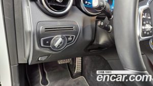 Mercedes-Benz GLC-Class GLC220 d 4MATIC Coupe 2020 года из Южной Кореи