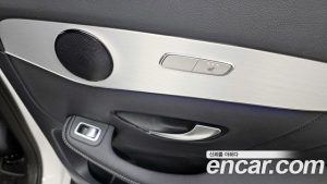 Mercedes-Benz GLC-Class GLC220 d 4MATIC Coupe 2020 года из Южной Кореи
