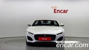 Jaguar F-TYPE P300 Cabriolet 2021 года из Южной Кореи