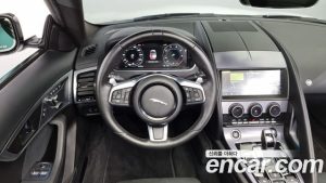 Jaguar F-TYPE P300 Cabriolet 2021 года из Южной Кореи