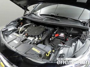 Peugeot 5008 1.5 BlueHDi ALLURE 2019 года из Южной Кореи