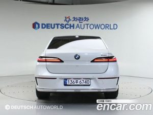 BMW 7-Series 740i sDrive Design Pure Excellence 2023 года из Южной Кореи