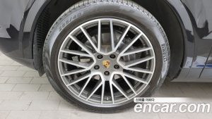 Porsche Cayenne 3.0 Coupe 2020 года из Южной Кореи