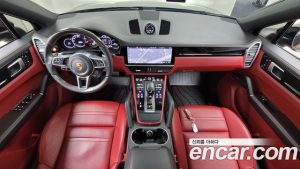 Porsche Cayenne 3.0 Coupe 2020 года из Южной Кореи