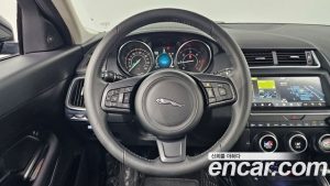 Jaguar E-PACE D180 S 2020 года из Южной Кореи