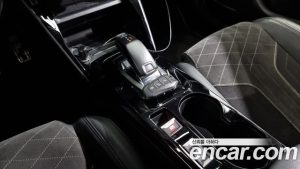 Peugeot 2008 1.5 BlueHDi GT Line 2021 года из Южной Кореи