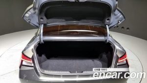 Hyundai AVANTE 1.6 2021 года из Южной Кореи