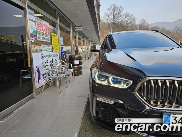 BMW X6 M50i 2021 года из Кореи