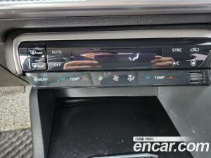 Kia K5 2.0 2020 года из Южной Кореи