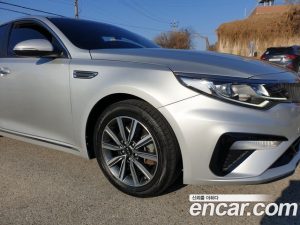 Kia K5 2.0 2020 года из Южной Кореи