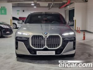 BMW 7-Series 740i sDrive M Sport 2023 года из Южной Кореи