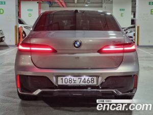 BMW 7-Series 740i sDrive M Sport 2023 года из Южной Кореи