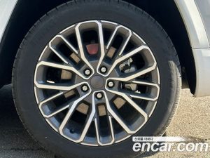 Jeep Cherokee L 3.6 Summit Reserve 2023 года из Южной Кореи