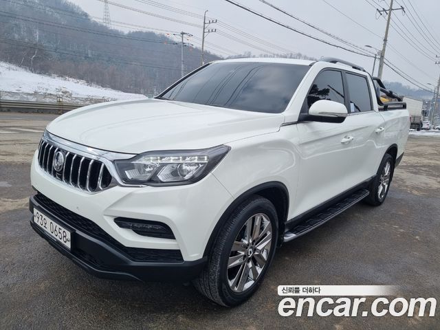 Ssangyong Rexton Дизель 2.2 2WD 2021 года из Кореи