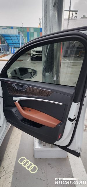 Audi A6 40 TDI Premium 2020 года из Южной Кореи