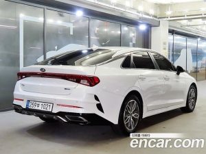 Kia K5 Noblesse 2021 года из Южной Кореи