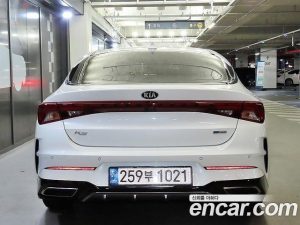 Kia K5 Noblesse 2021 года из Южной Кореи