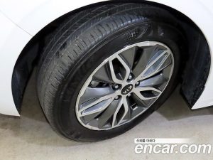 Kia K5 Noblesse 2021 года из Южной Кореи
