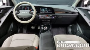 Kia Niro Prestige 2024 года из Южной Кореи
