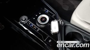 Kia Niro Prestige 2024 года из Южной Кореи