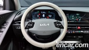 Kia Niro Prestige 2024 года из Южной Кореи