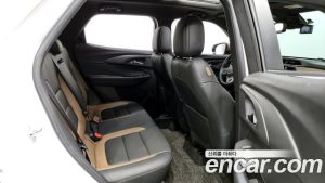 ChevroletGMDaewoo Trailblazer 1.3 Turbo 2WD 2022 года из Южной Кореи